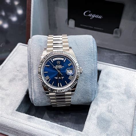 blue face 18 karat gold rolex|rolex day date 40 bracelet.